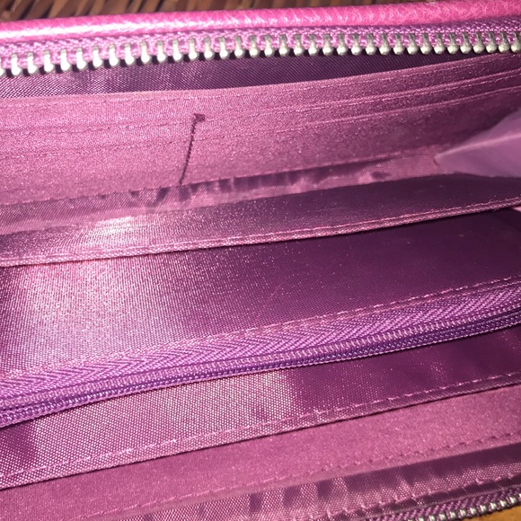 Pink wallet - Picture 4 of 4